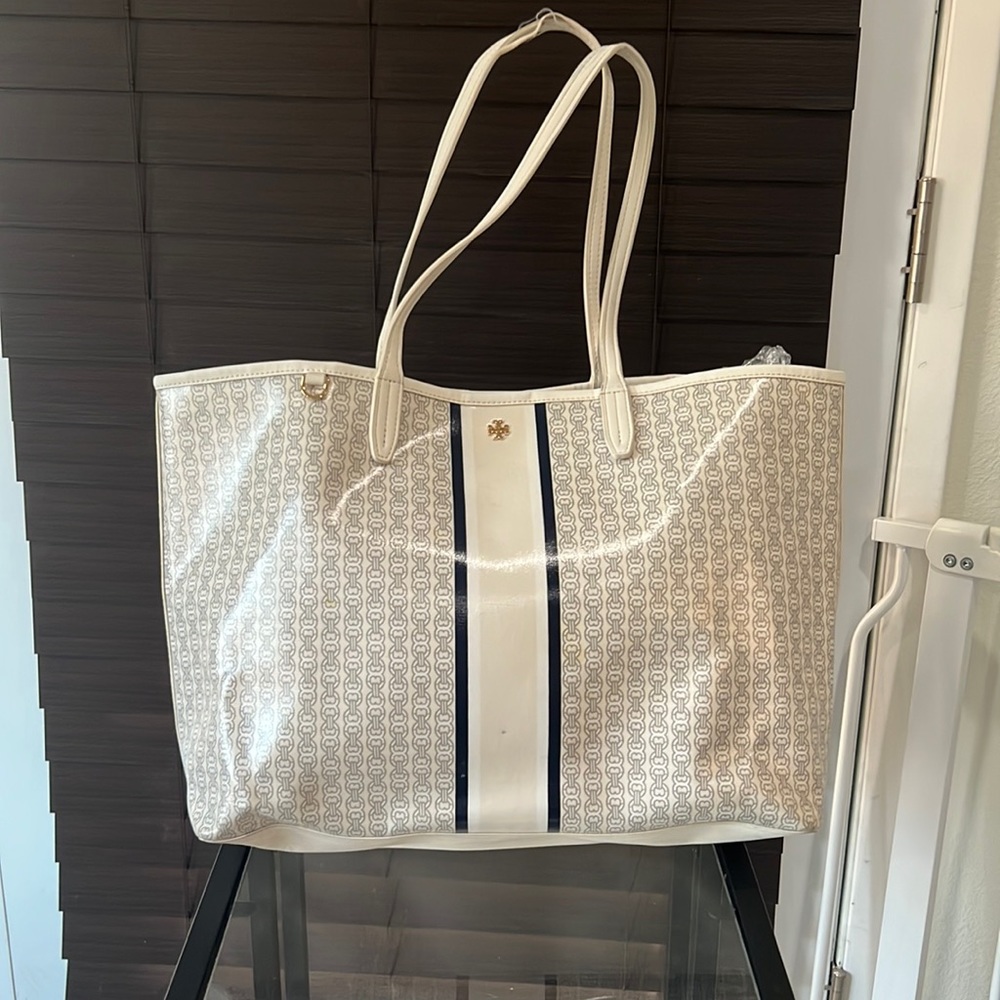 Tory Burch White Gemini Link tote